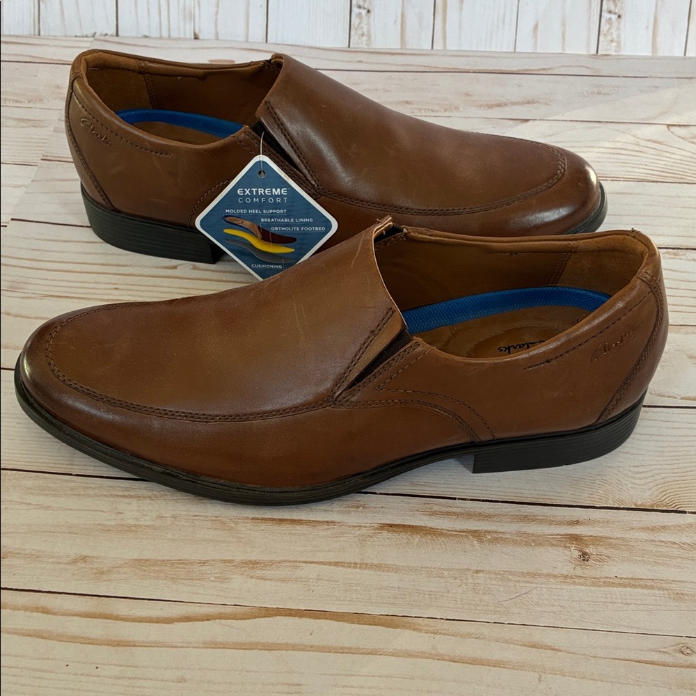NWT CLARKS WHIDDON STEP Slip-On Loafers Ortholite Sz 11 Dark Tan Leather Men’s